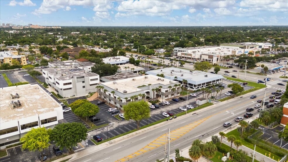 Primary Photo Of 10661 N Kendall Dr, Miami Office For Lease