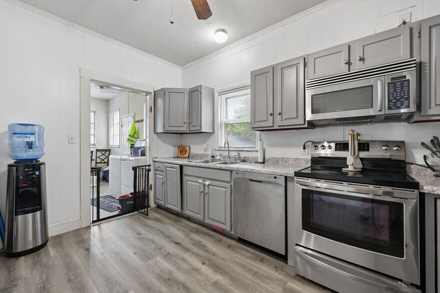 More Photos Of 1520 Island Rd, Circleville Multifamily For Sale