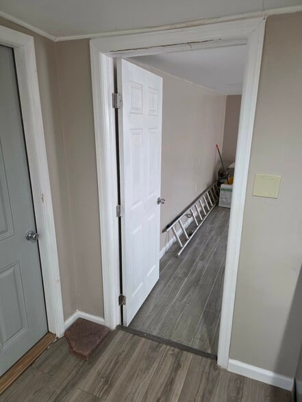 More Photos Of 1 Camac Ave, Mays Landing Freestanding For Sale