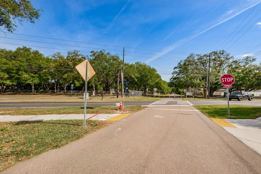 More Photos Of 1231 Illinois Ave, Palm Harbor Apartments For Sale