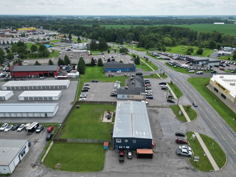 More Photos Of 671 Notre Dame St, Russell Service For Sale