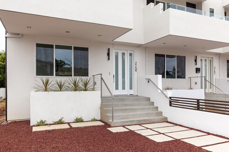 More Photos Of 2158 & 2166 Abbott st, San Diego Apartments For Sale