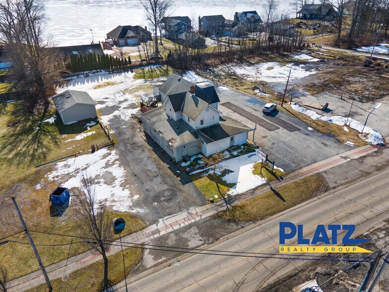 More Photos Of 17679 Mahoning Ave, Lake Milton Restaurant For Sale