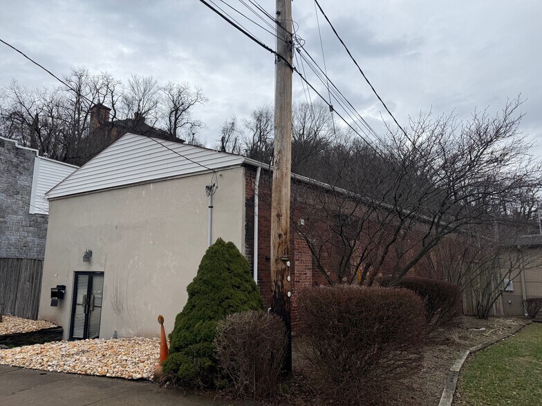 Primary Photo Of 454 W 8th Ave, West Homestead Warehouse For Sale