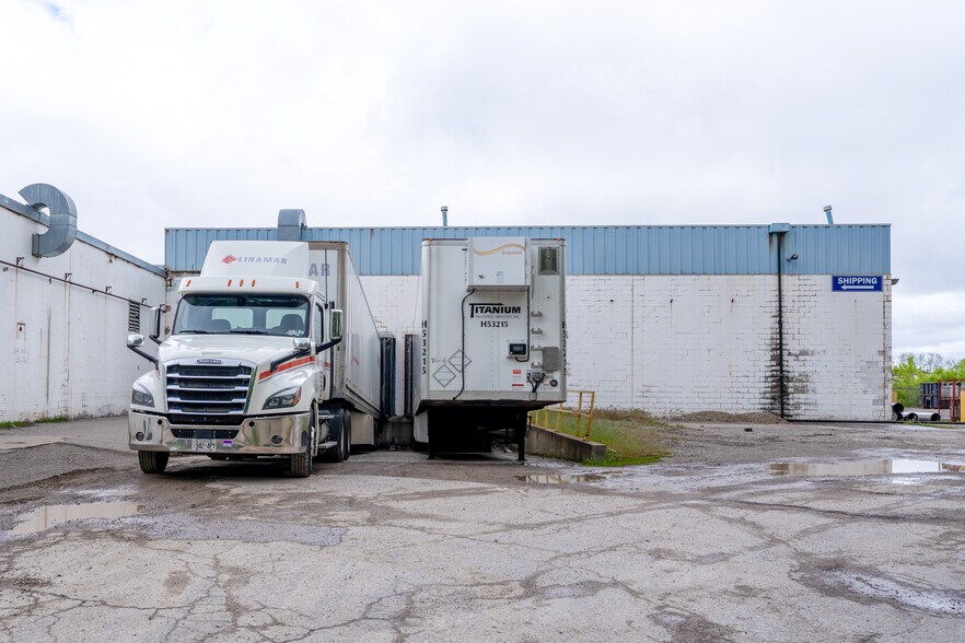 More Photos Of 10 Spalding Dr, Brantford Industrial For Sale