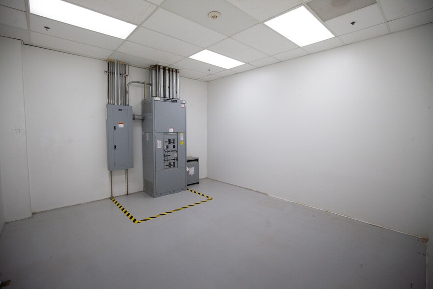 More Photos Of 1001 S 3rd St W, Missoula Manufacturing For Sale