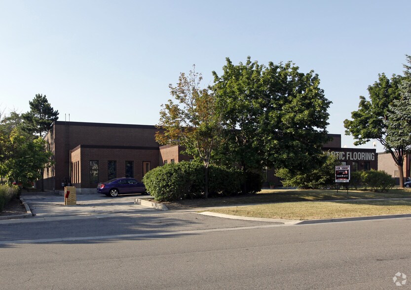 More Photos Of 340 Brunel Rd, Mississauga Warehouse For Lease