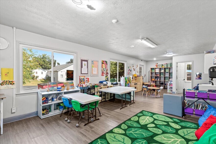 More Photos Of 57 Merritt St SE, Marietta Daycare Center For Sale
