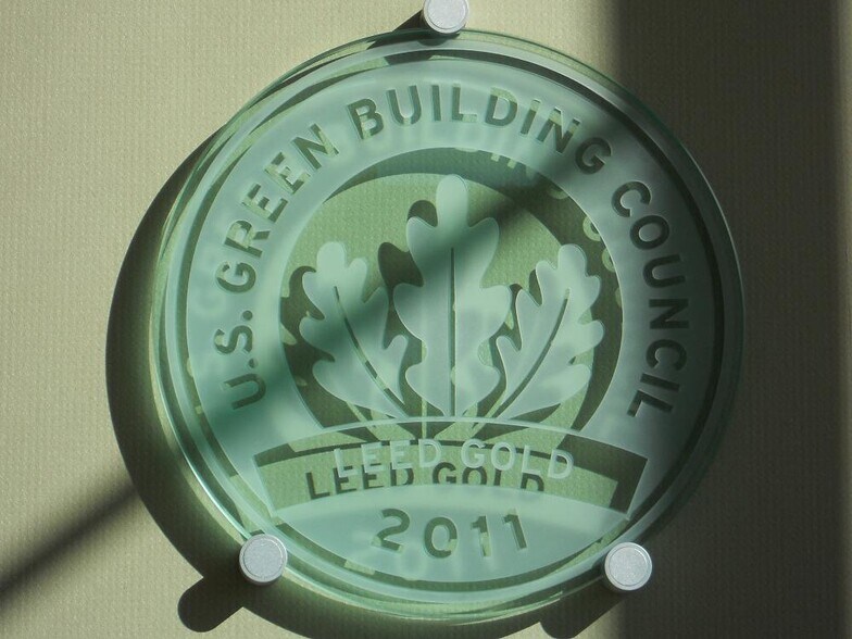 More Photos Of 75 New Hampshire Ave, Portsmouth Office For Lease