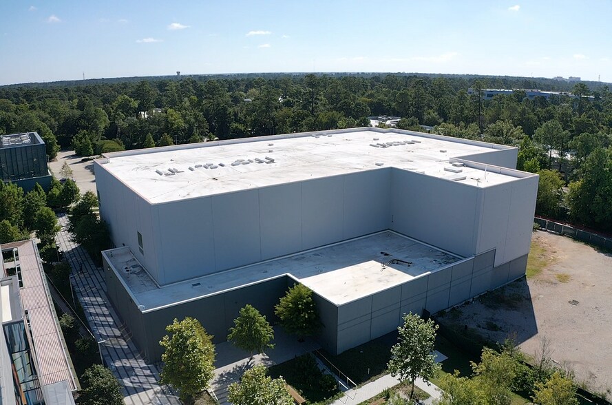 More Photos Of 8800 Technology Forest Pl, The Woodlands Unknown For Lease