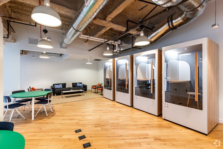 More Photos Of 201 Spear St, San Francisco Coworking Space