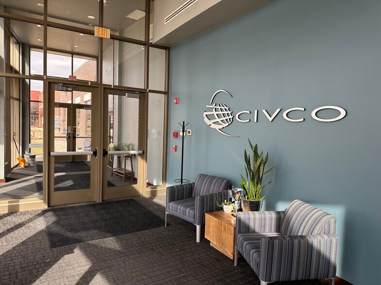 More Photos Of 2301 Jones Blvd, Coralville Medical For Lease