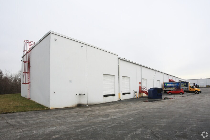More Photos Of 8264 Preston Ct, Jessup Distribution For Lease