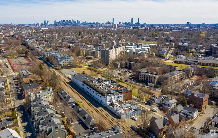 More Photos Of 85 Bolton St, Cambridge Research And Development For Lease