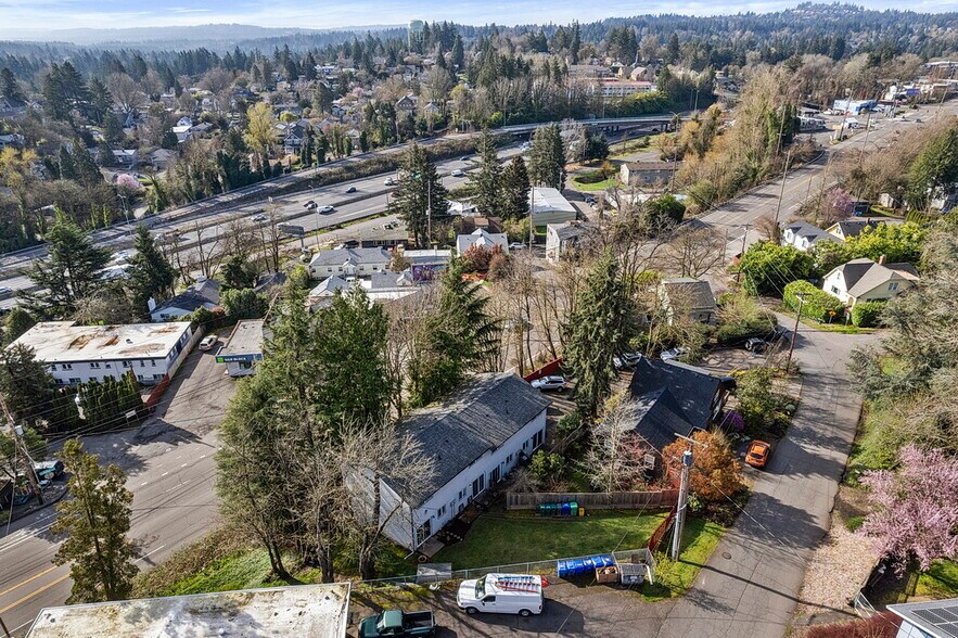 Primary Photo Of 7820 SW 17th Dr, Portland Apartments For Sale