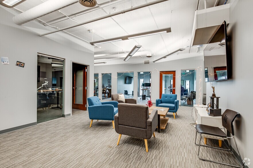 Photo of 3rd Floor Ste 390/395