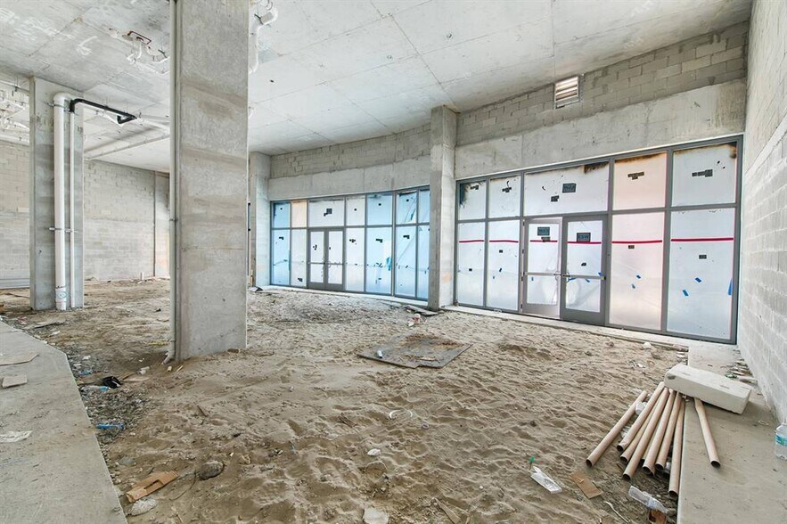 More Photos Of 200 NE 1st Ave, Pompano Beach Apartments For Lease