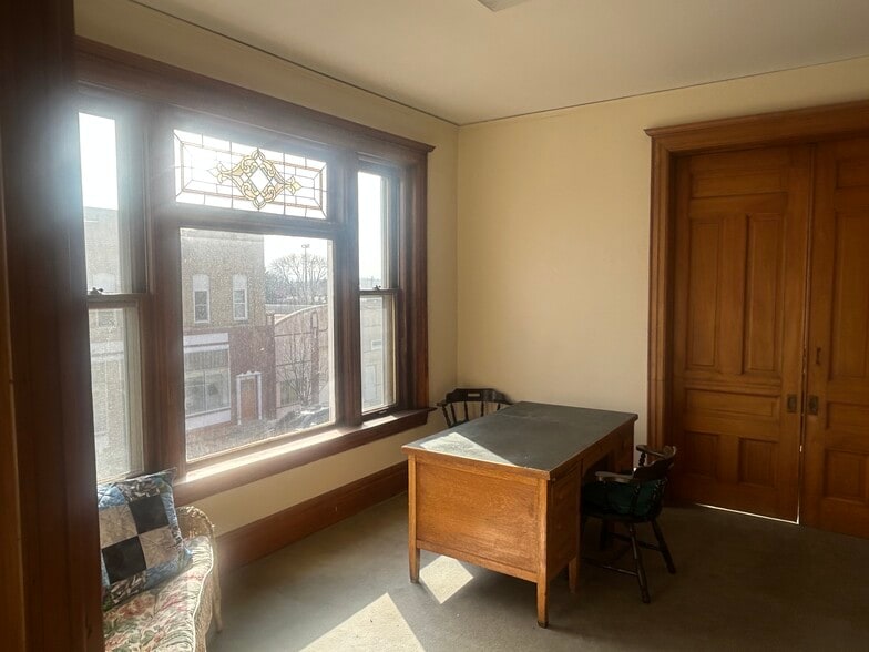 More Photos Of 224 Elm St W, Norwood Young America Storefront Retail Office For Sale
