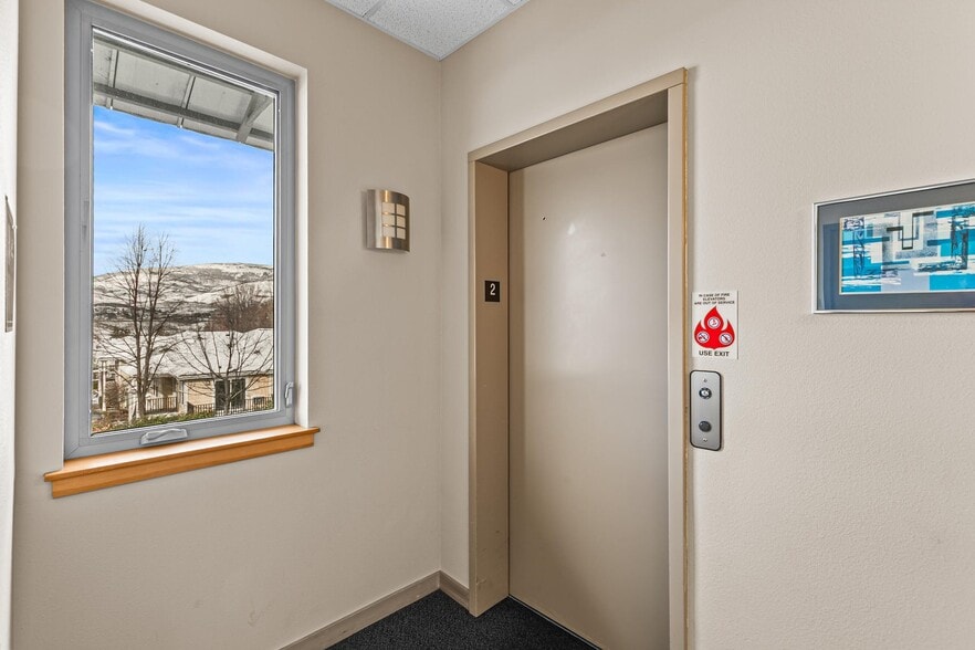 More Photos Of 2205 Ashland Street Unit 210, Ashland Storefront Retail Office For Sale