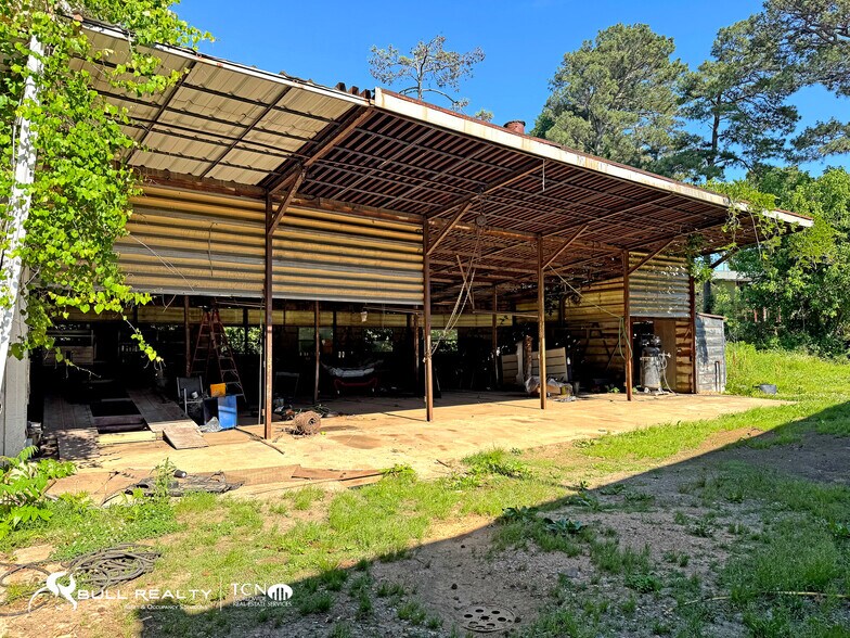 More Photos Of 2474 Moreland Ave SE, Atlanta Auto Repair For Sale