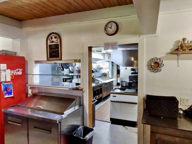 More Photos Of 2740 Highway 50, Placerville General Retail For Sale