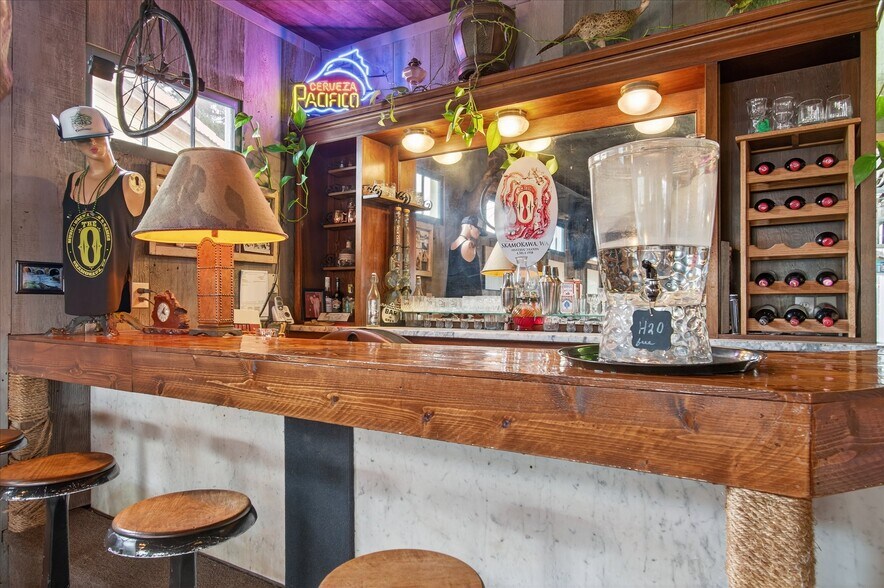 More Photos Of 8 Fairgrounds Rd, Skamokawa Restaurant For Sale