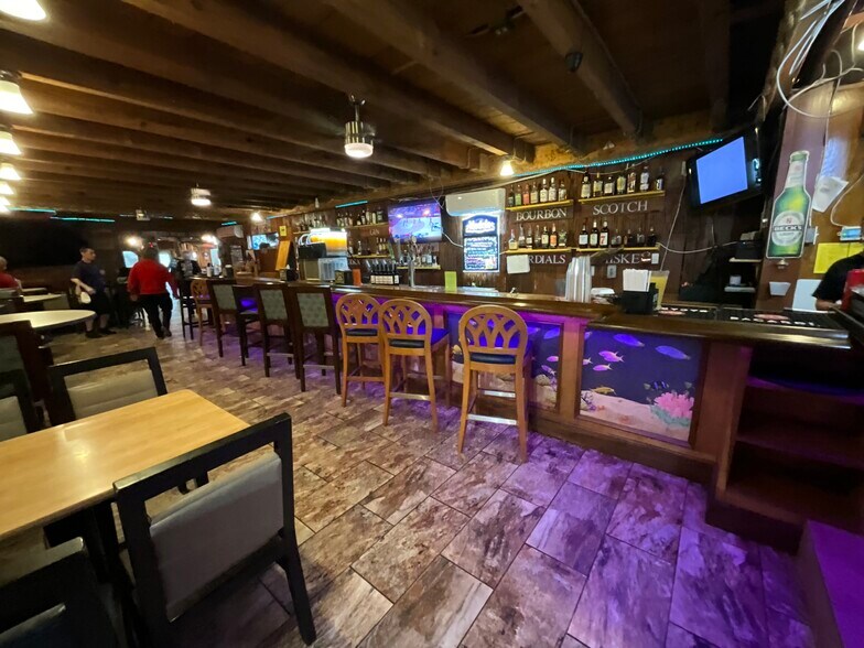 More Photos Of 4835 Cortez Blvd, Spring Hill Restaurant For Sale