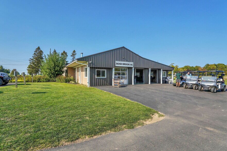 More Photos Of 12486 Beebe Rd, Silver Creek Golf Course Driving Range For Sale