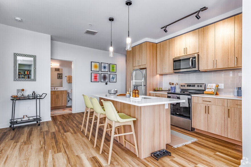 More Photos Of 2311 Dulles Station Blvd, Herndon Apartments For Lease