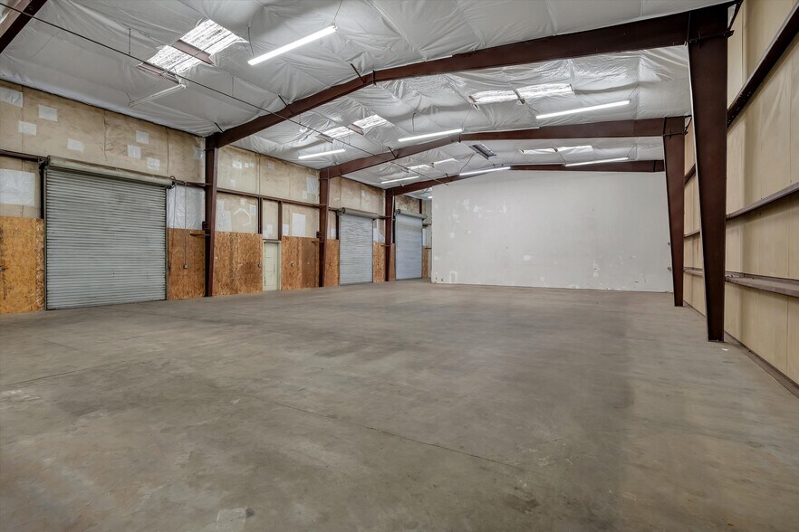 More Photos Of 3388 State Highway 32, Chico Warehouse For Lease