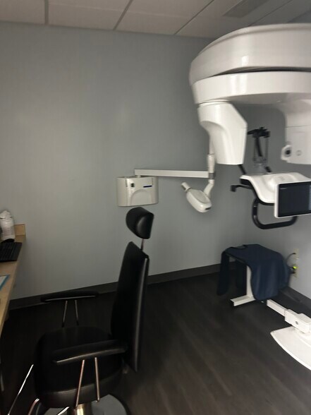 More Photos Of 1345 Hembree Rd, Roswell Medical For Sale