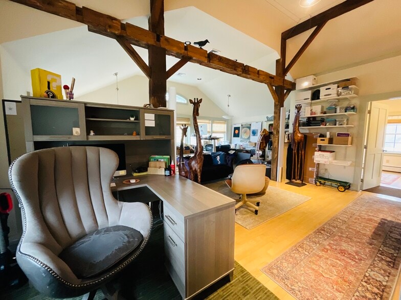 More Photos Of 168 Main St, Great Barrington Office For Sale