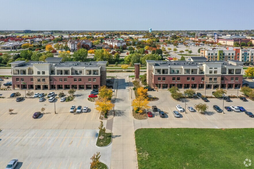 More Photos Of 160 S 68th St, West Des Moines Office For Lease