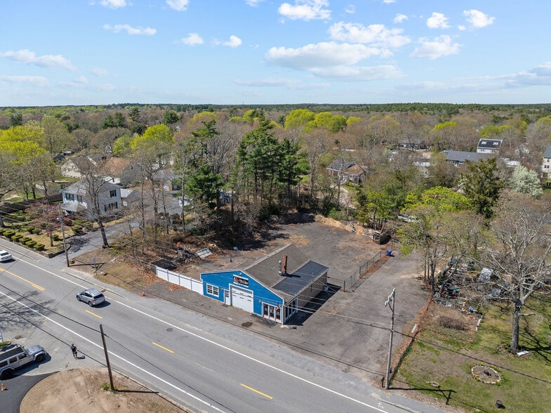 More Photos Of 58 Sandwich Rd, Wareham Auto Repair For Sale