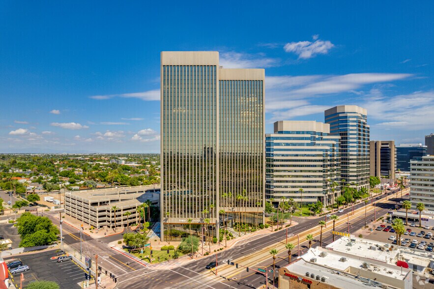 More Photos Of 2600 N Central Ave, Phoenix Office For Sale