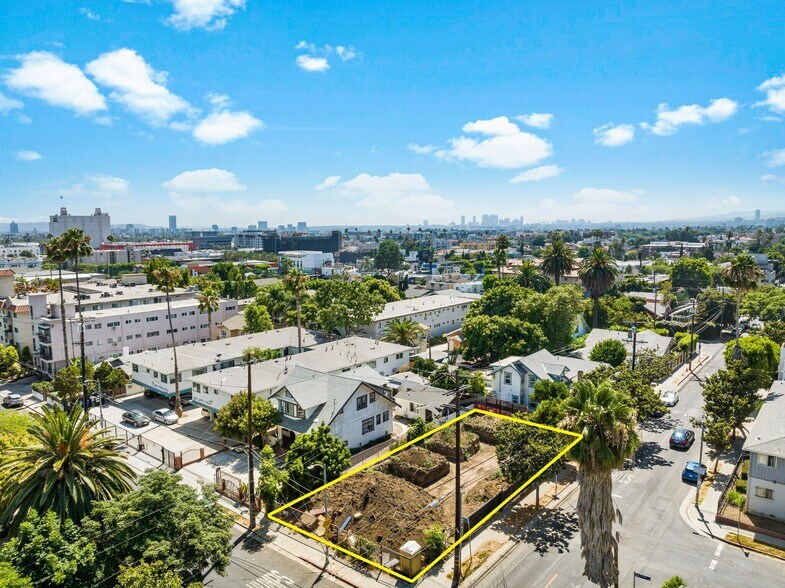 More Photos Of 1357 N Las Palmas Ave, Los Angeles Land For Sale