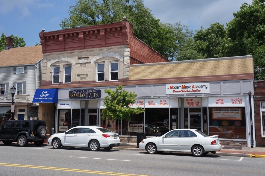 More Photos Of 373 Bloomfield Ave, Caldwell Storefront For Lease