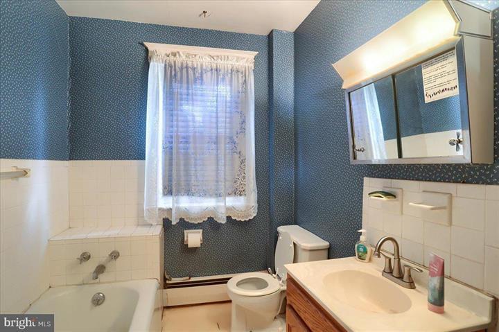 More Photos Of 123 Buford Ave, Gettysburg Office Residential For Sale