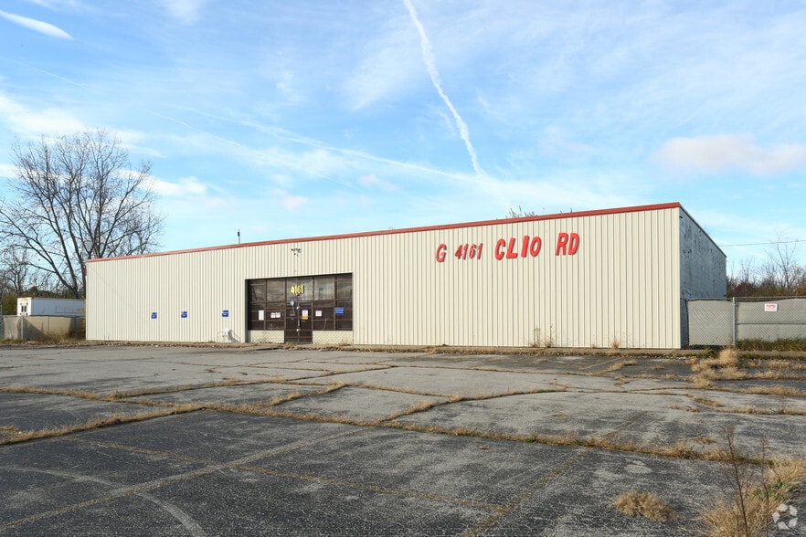 More Photos Of 4161 Clio Rd, Flint Freestanding For Sale
