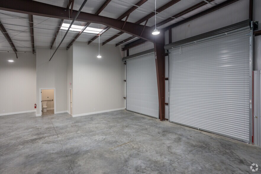 More Photos Of 21631 Rhodes Rd, Spring Unknown For Lease