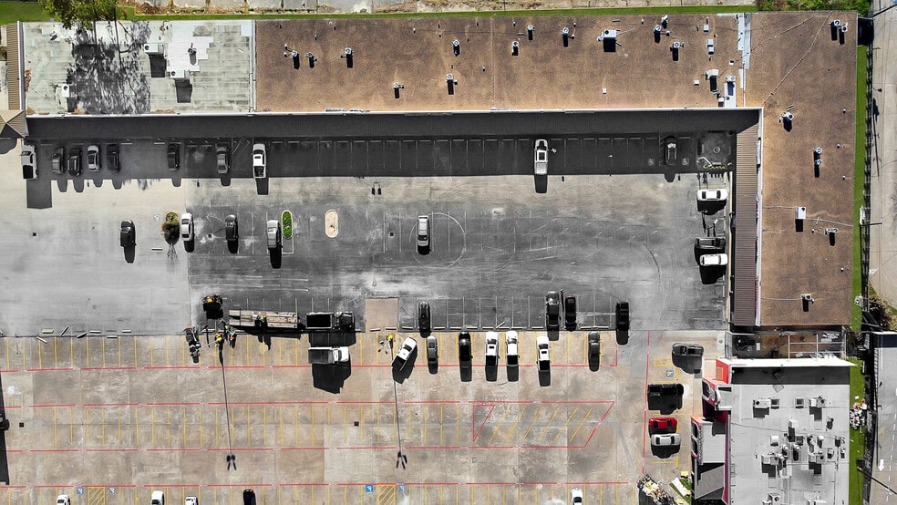 More Photos Of 4620-4658 FM 1960 Rd W, Houston Unknown For Lease