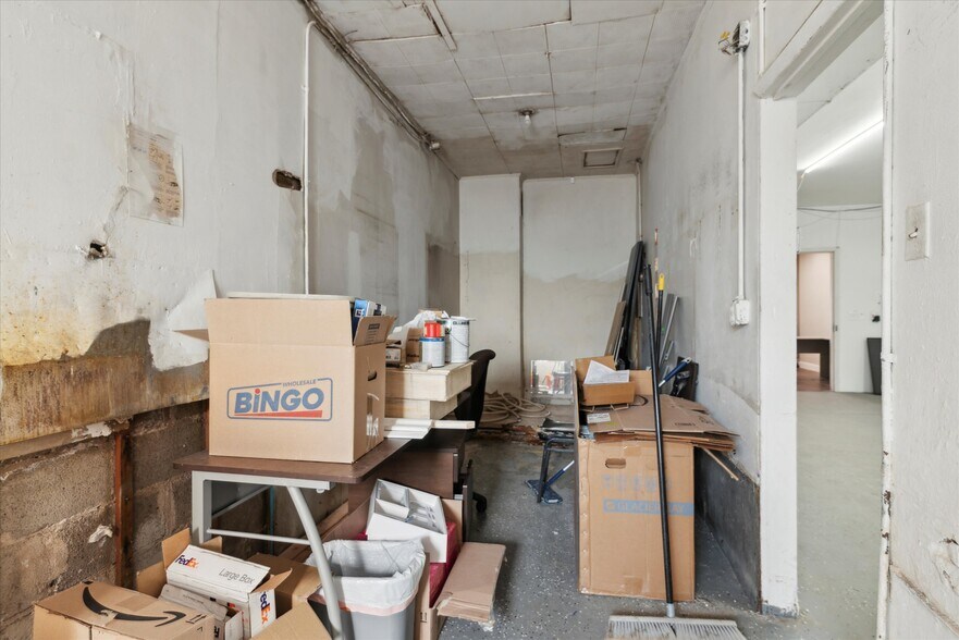 More Photos Of 5000-02 City Ave, Philadelphia Freestanding For Sale