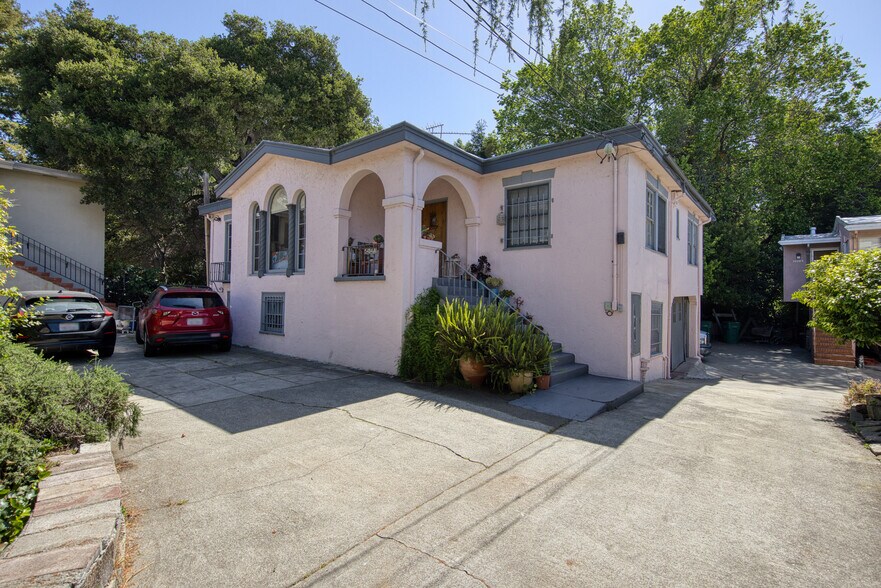 Primary Photo Of 5428 Claremont Ave, Oakland Multifamily For Sale