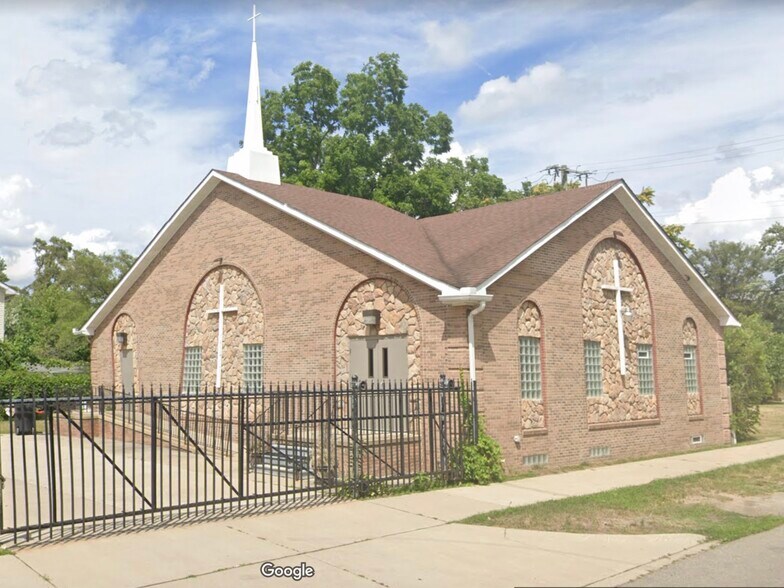 Primary Photo Of 15700 Hubbell St, Detroit Religious Facility For Lease