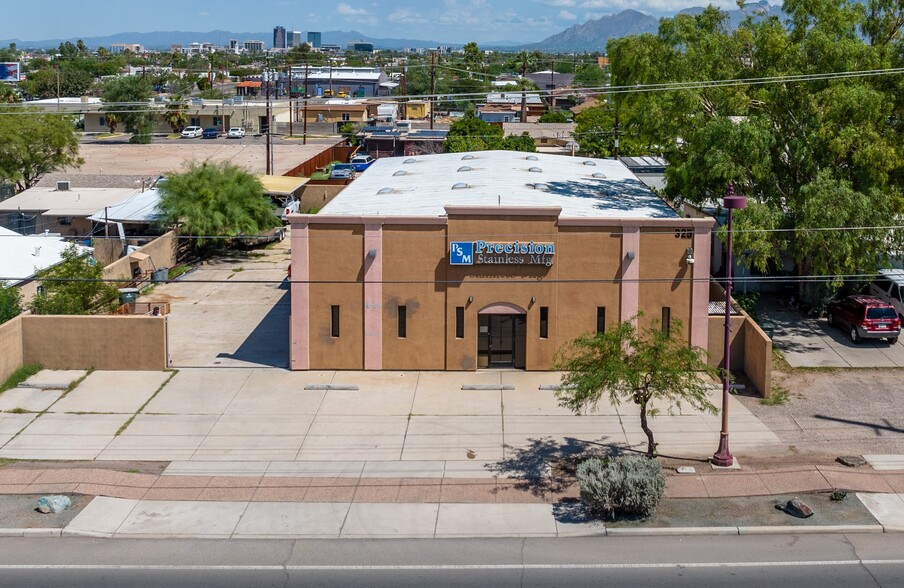 Primary Photo Of 325 E 36th St, Tucson Manufacturing For Sale