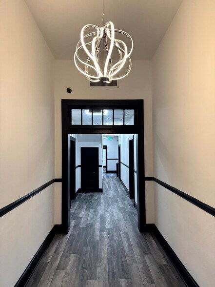 More Photos Of 2131 Maryland Ave, Baltimore Apartments For Lease