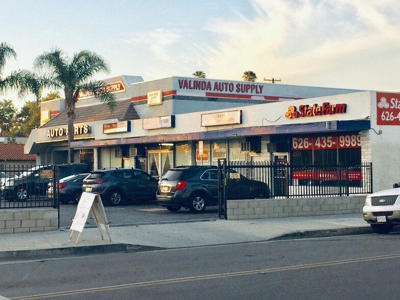 More Photos Of 15873-15879 Amar Rd, La Puente Unknown For Lease