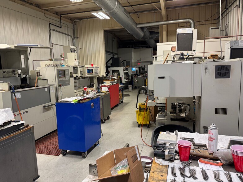 More Photos Of 24108 S Northern Illinois Dr, Channahon Warehouse For Sale