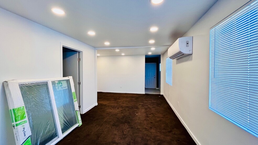 More Photos Of 12036 Bartlett Ave, Adelanto Office Residential For Sale