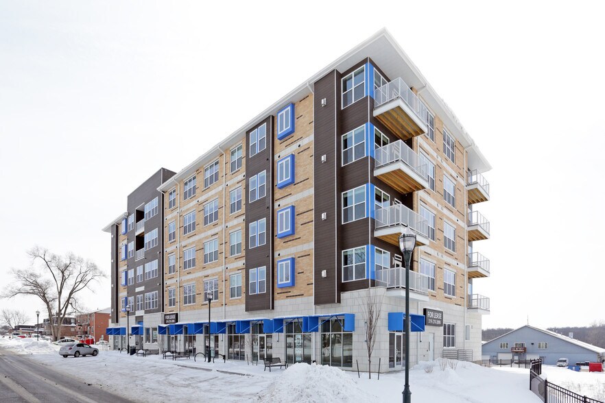 More Photos Of 1708 5th St, Coralville Apartments For Lease